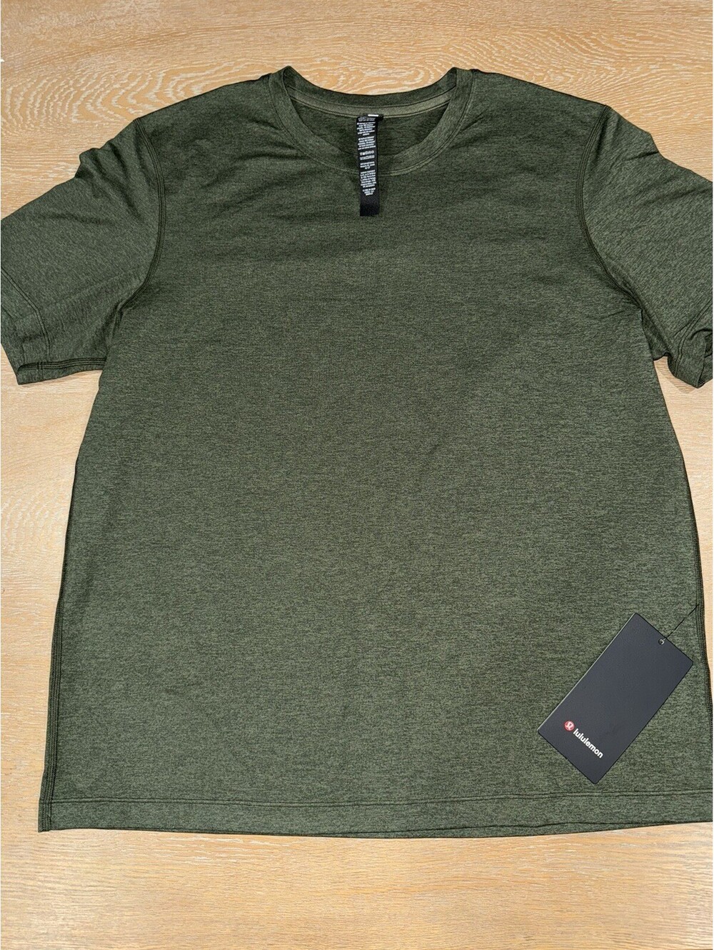 Lululemon Men's Soft Jersey Short Sleeve Tee SIZE LARGE Forest Green NWT